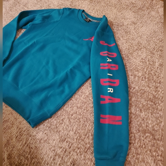 NWOT Nike Air Jordan Teal and Bright Pink Crewneck Sweatshirt - Picture 3 of 7